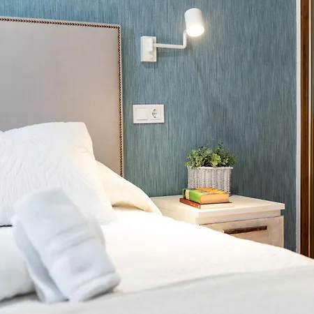 Malagasuite Niza Ii * Fuengirola