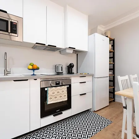 Апартаменты Malagasuite Niza Ii *