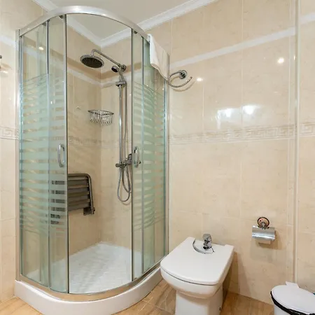 Malagasuite Niza Ii Апартаменты Фуэнхирола