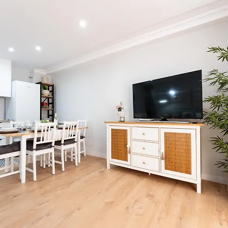 Malagasuite Niza Ii * Фуэнхирола